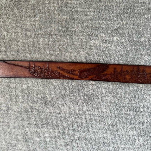 Vintage Leegin Genuine Leather Eagle Leatherworks Belt - Picture 8 of 8
